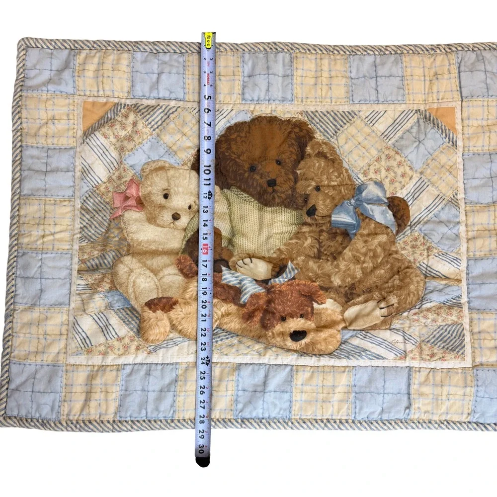 Vintage Teddy Bear Baby Quilt Nursery Wall Hanging Cottagecore 30x36